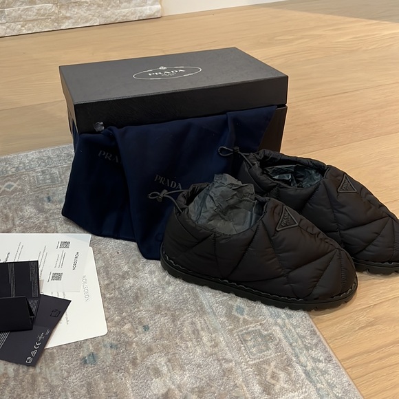 Prada Calzature Uomo Nylon Piuma in colour Nero (black) Men’s size 9 - Picture 7 of 7